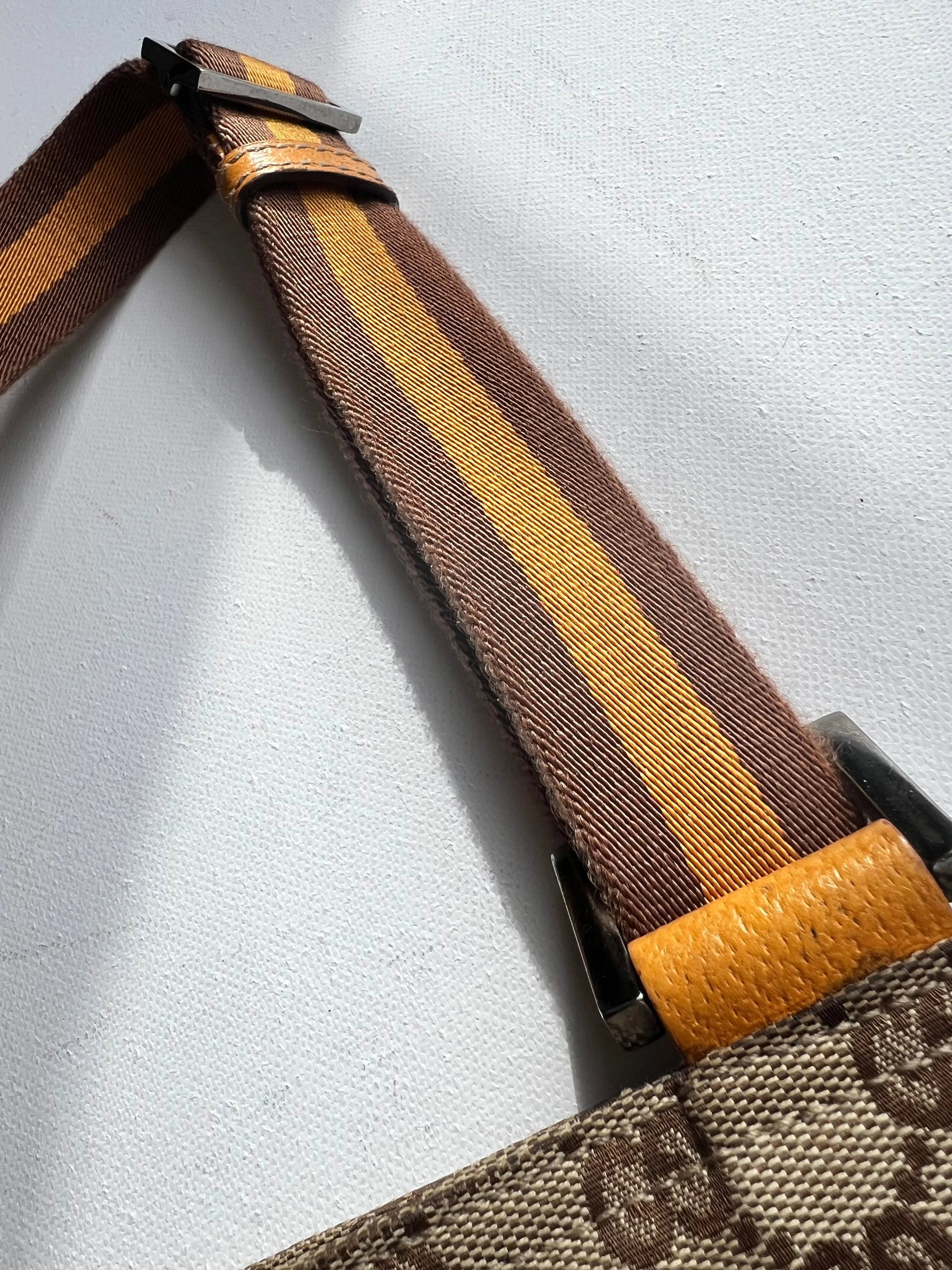Gucci GG Sherry Canvas Messenger Bag