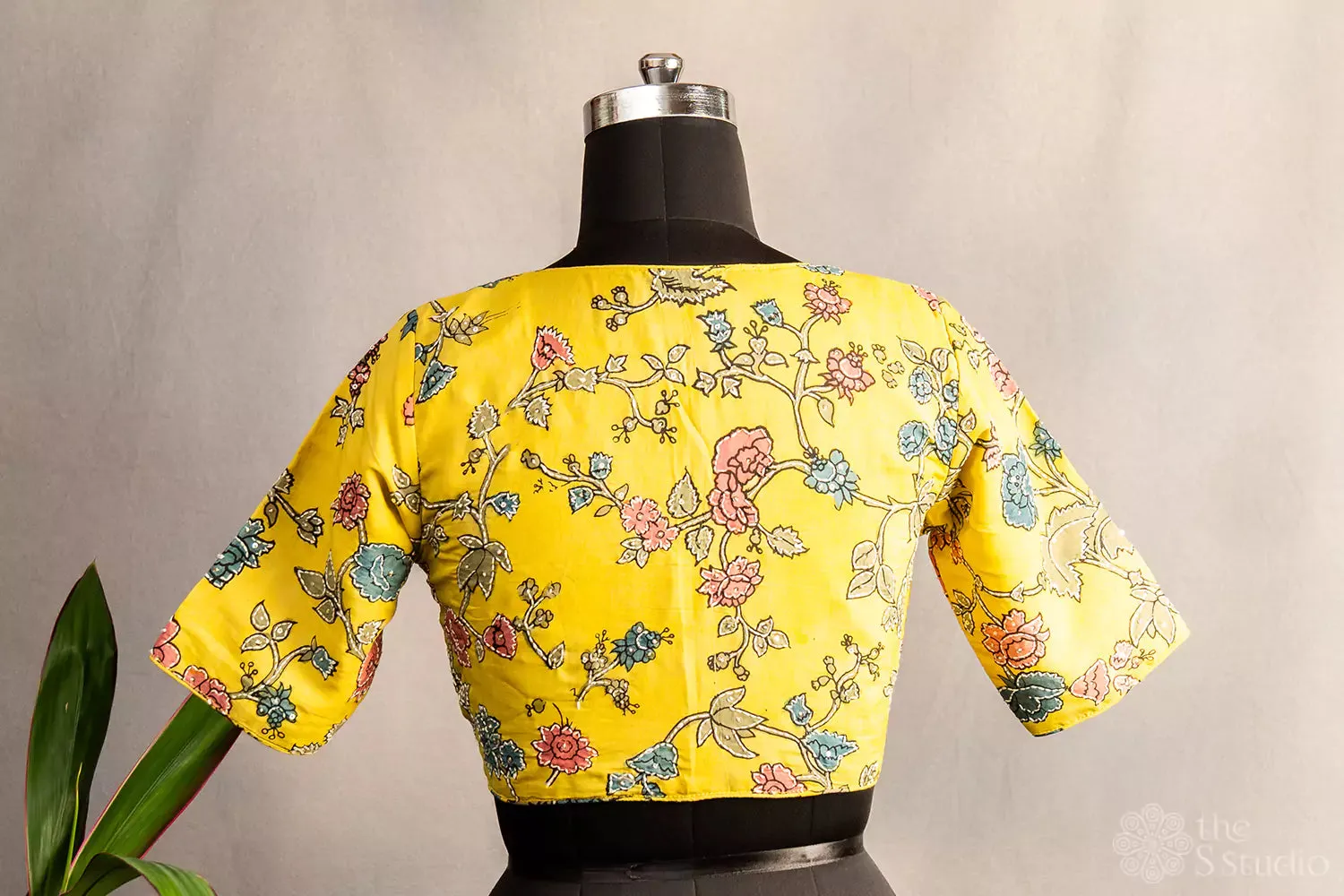 Light yellow pen kalamkari hand painted silk blouse with kantha embroidery