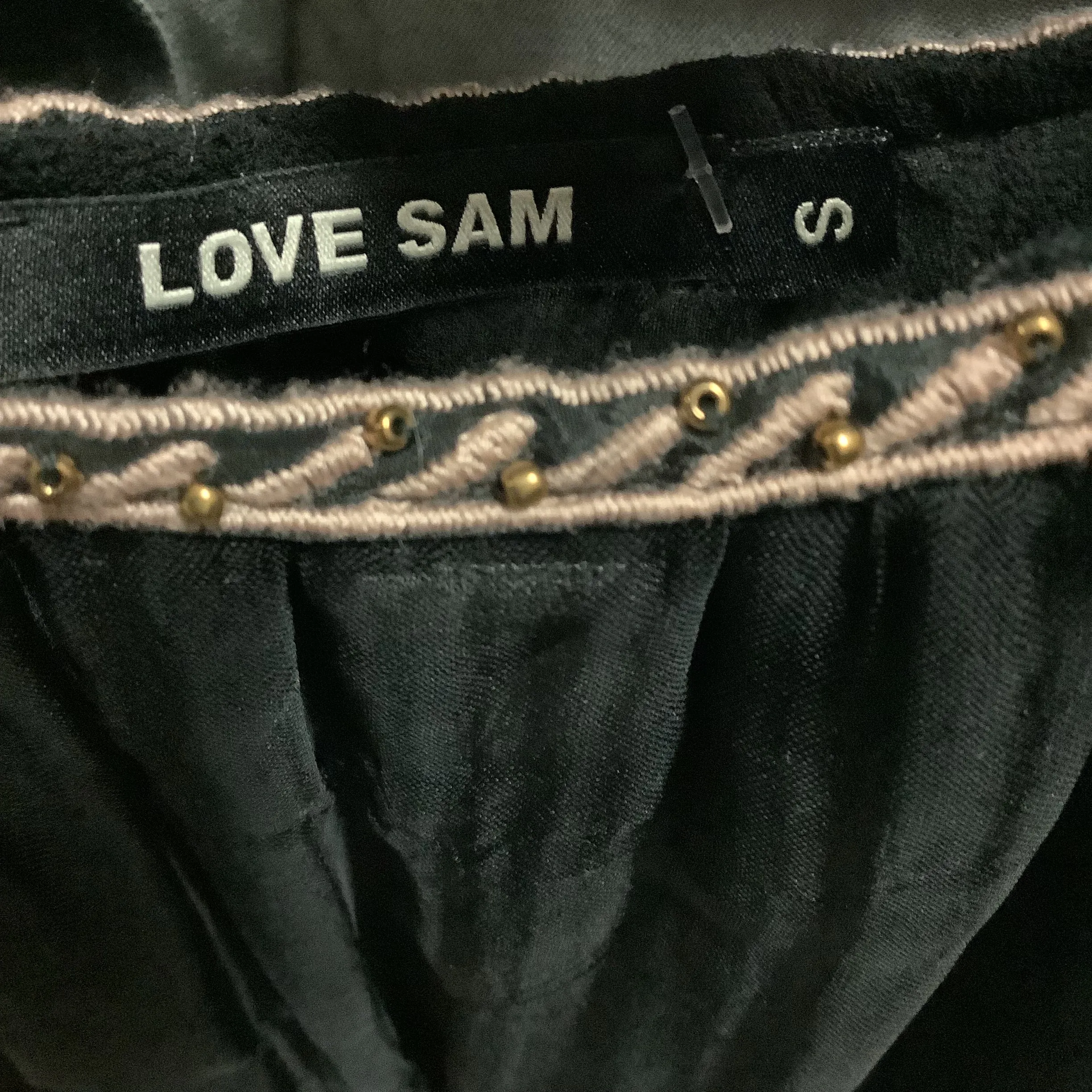 Love Sam Women's Top Black Sheer Elastic Bottom Size: S
