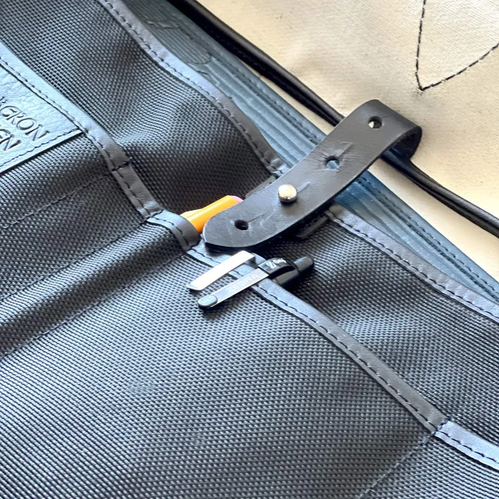 Slimline Messenger Bag, Acanthus
