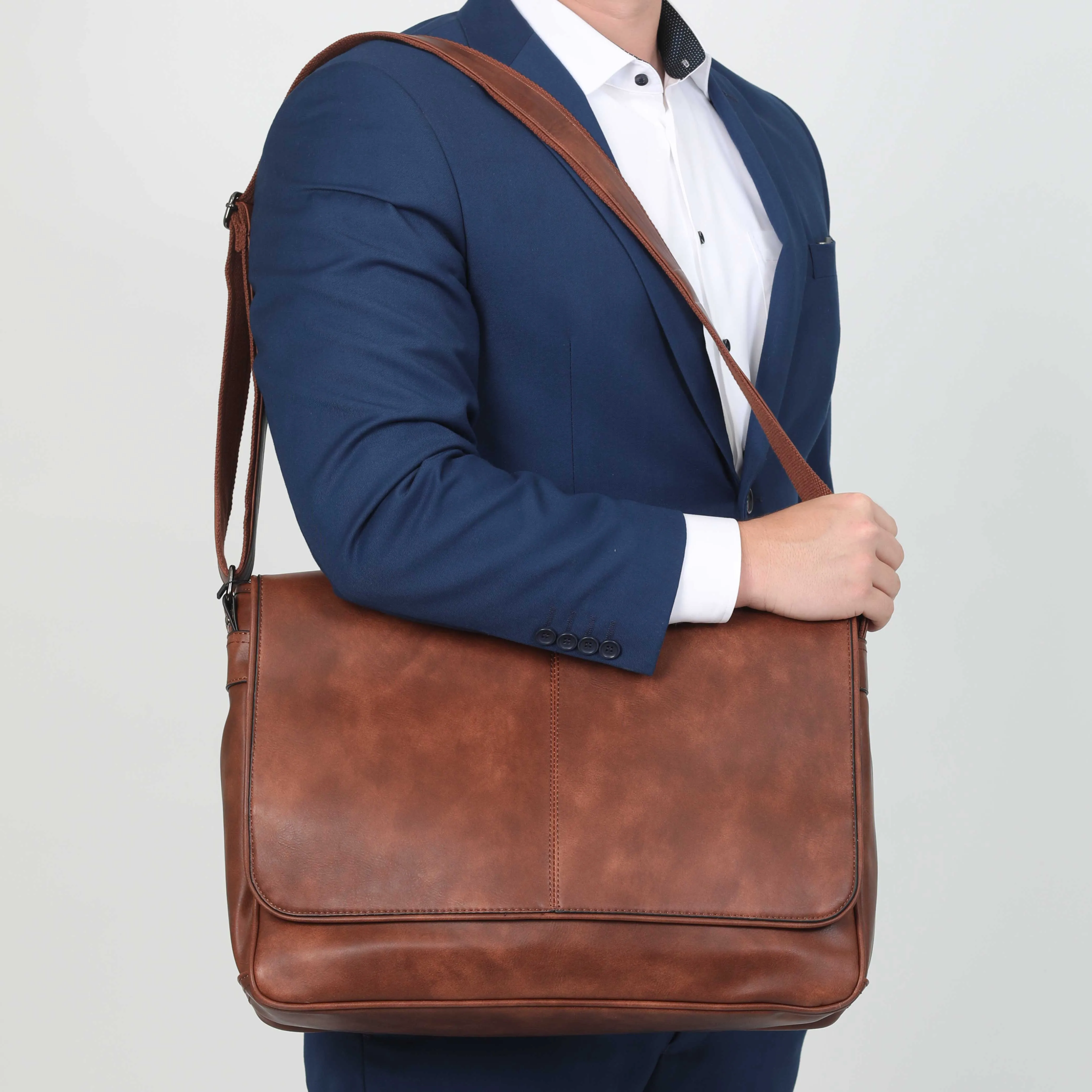 Value Pack KC MEN Messenger | 12/$496 (Wholesale Only)
