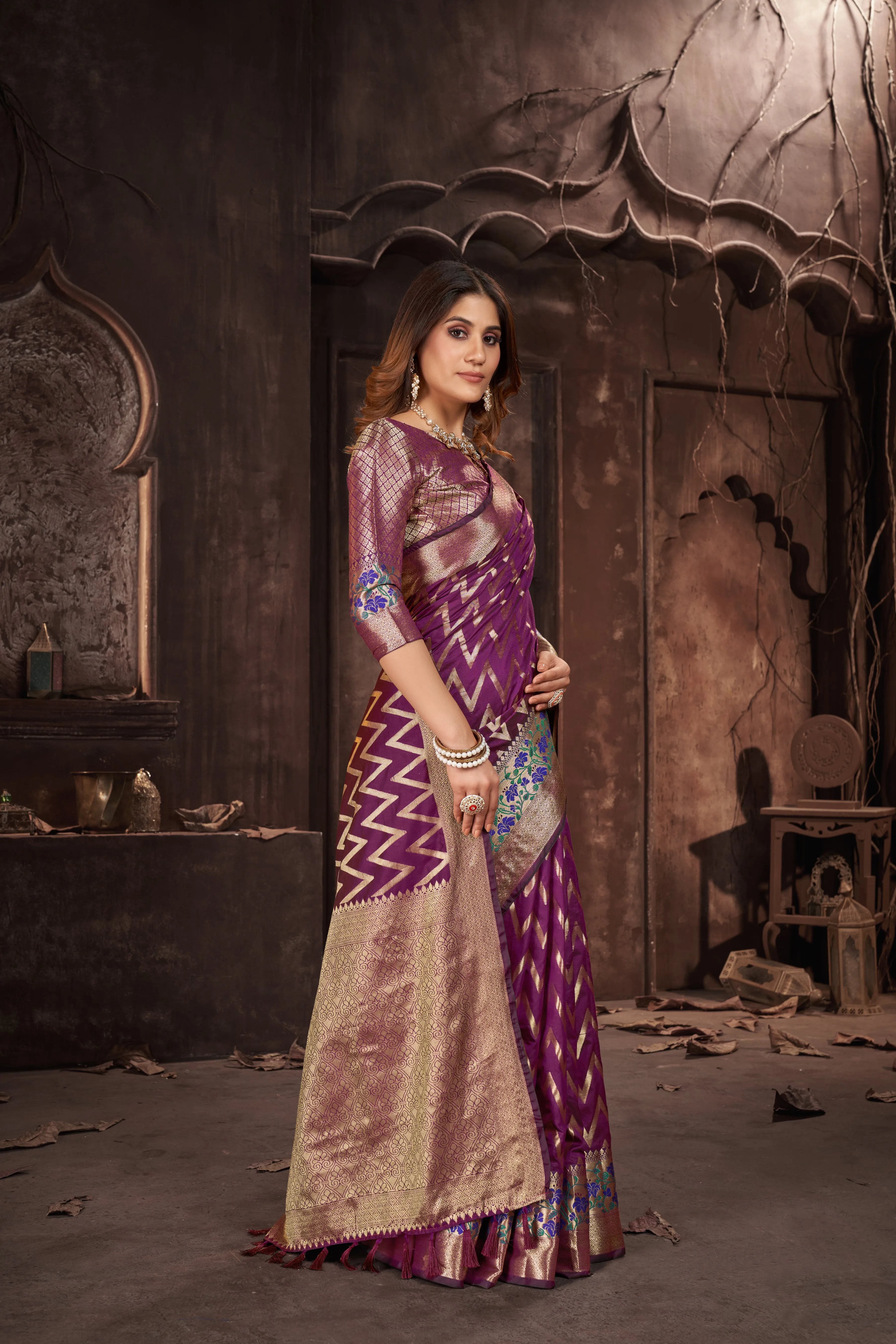 Women Party Wear Weaving Leherai Silk Purple colour Saree with Un-Stitched Blouse