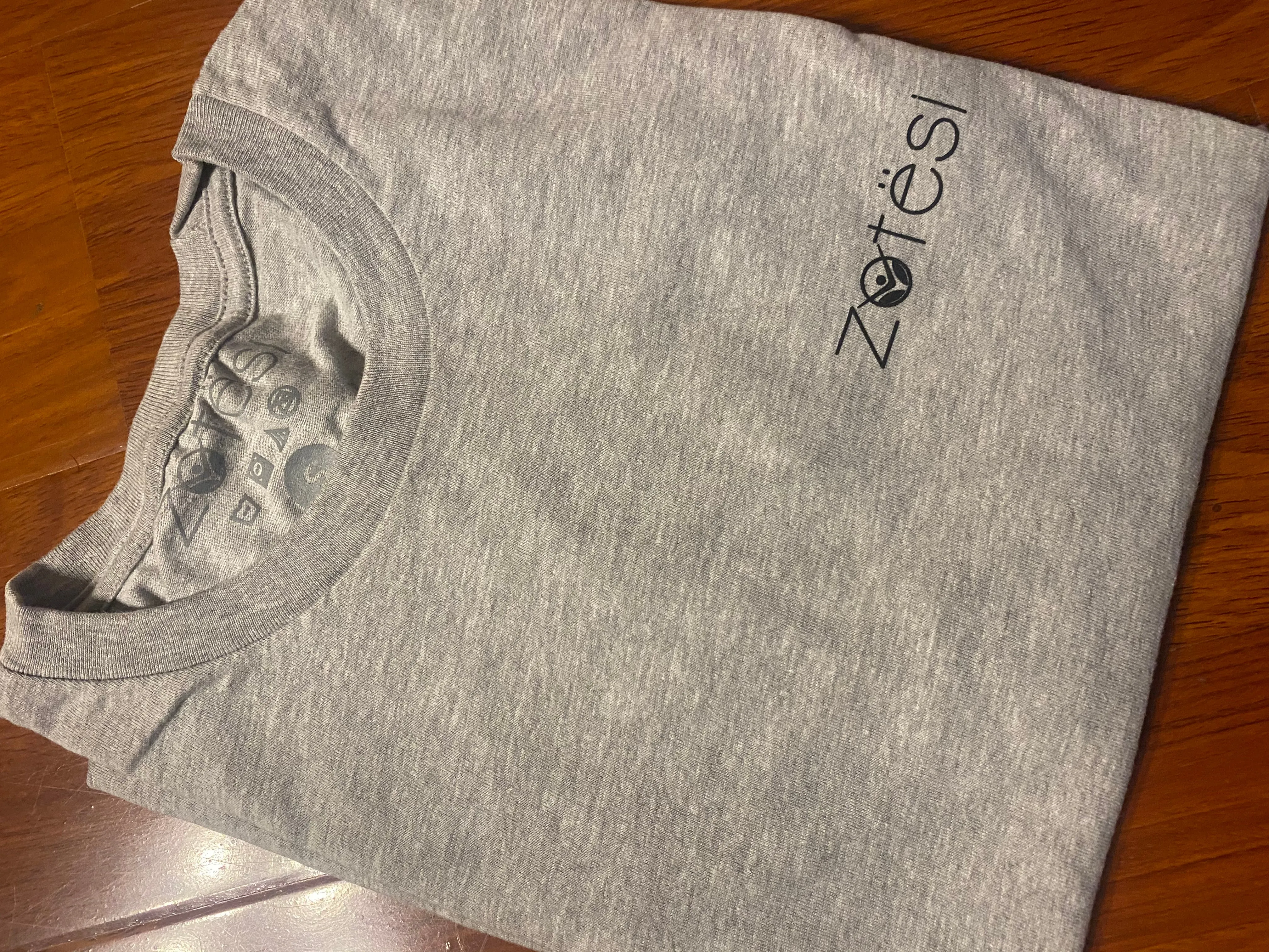 Zotësi™ Signature Tee